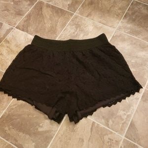 Lace shorts